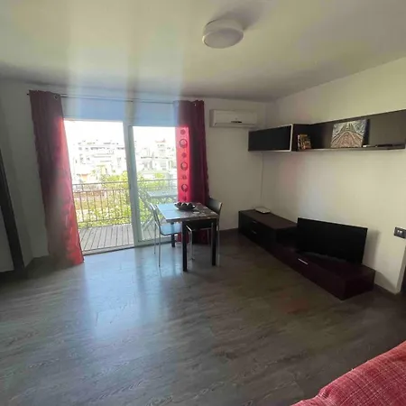 Sea Avenue House Апартаменти