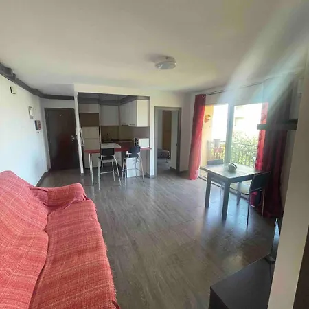 Sea Avenue House Apartamento Calella